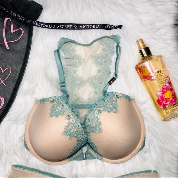 SOLD - Picture 2 of 8